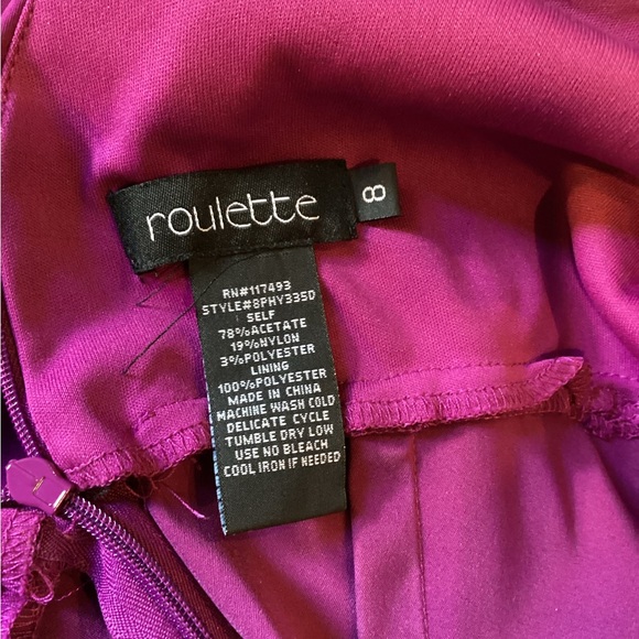 Dress - Picture 3 of 3